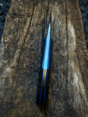 War Pig Custom - Scalloped Marble Carbon Fiber | Blue G10 Liners | Hand Rub Satin Finish Spine