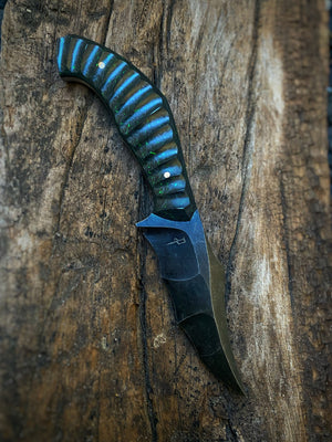 War Pig Custom - Riptide Grind| Scalloped Black and Green Carbon Fiber | Hand Rub Satin Finish Spine