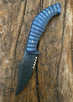 Reaver Custom | Serrated | Exposed Grain Black and Grey G10 | Bronze Pins