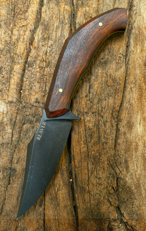 Reaver Custom | Exposed Grain Desert Ironwood | Green G10 Liners | Bronze Pins