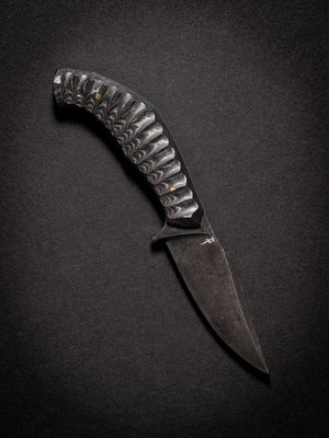 Reaver Custom | Scalloped Carbon Fiber | Blue G10 Liners | Seafoam Spine | Bronze Pins