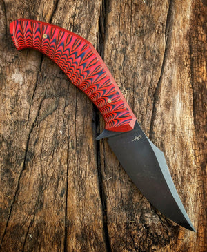 Reaver Custom | Scalloped Exposed Grain Black and Red G-10 | Bronze Pins | Acid Stonewash Spine
